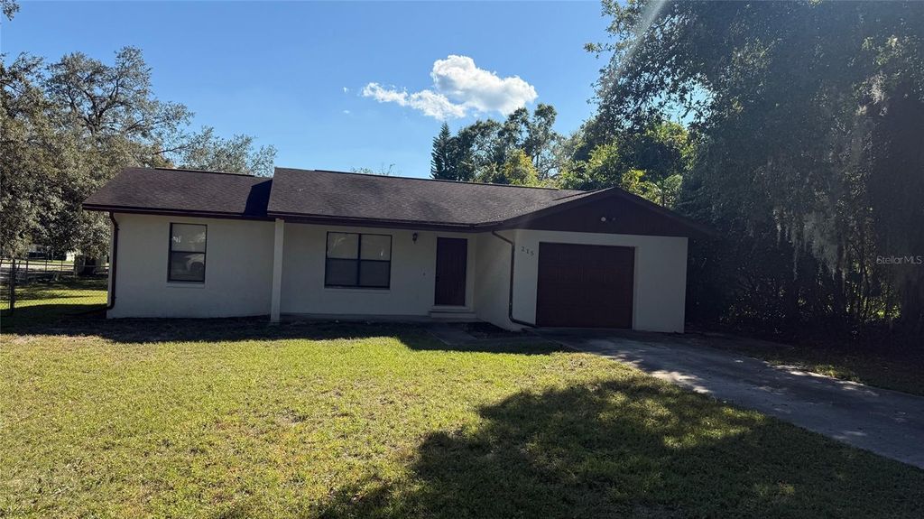 Photo of 215 Eldorado Drive, Debary, FL 32713 (MLS # O6354274)