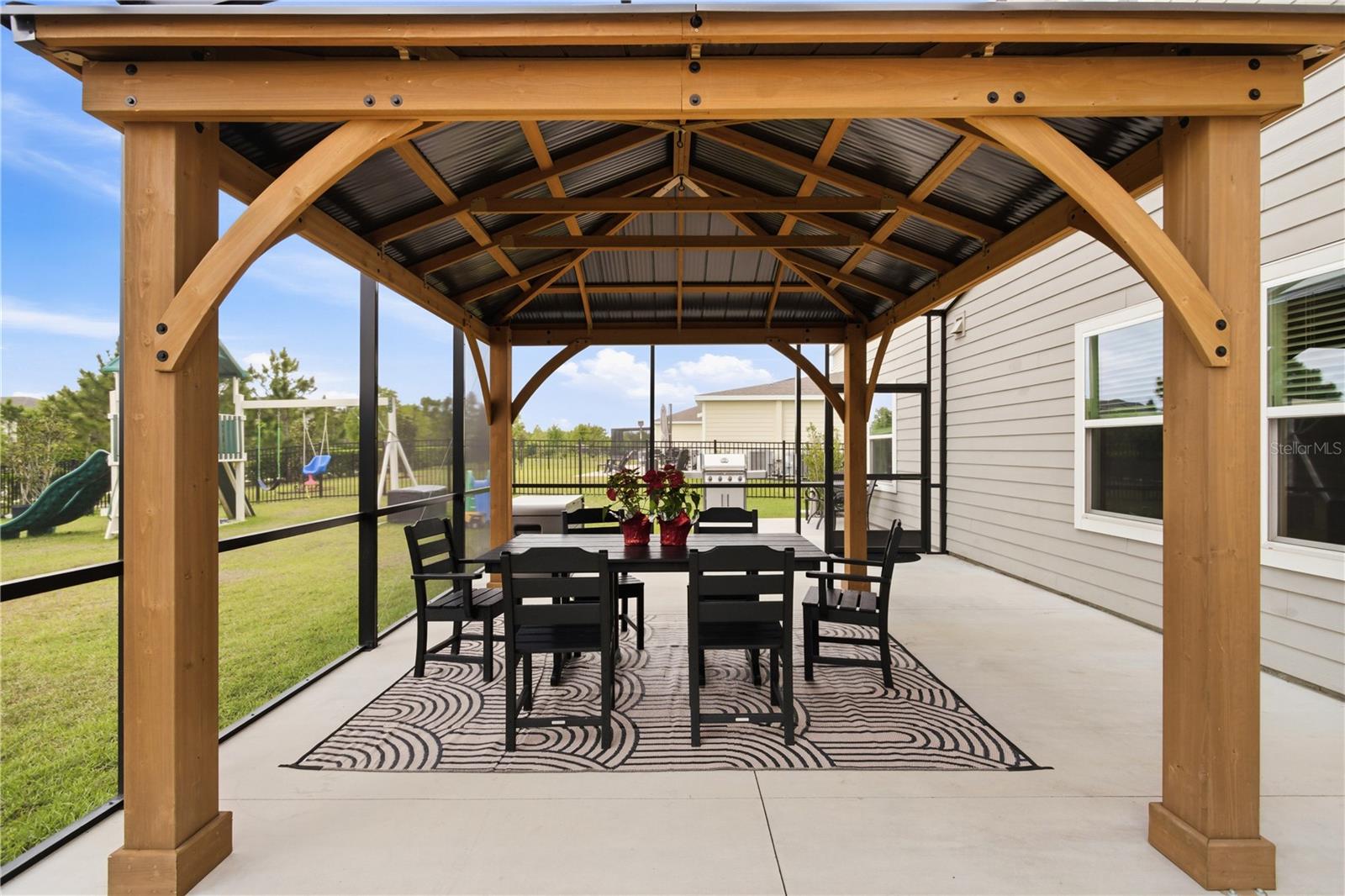 STONEYBROOK HILLS - Residential