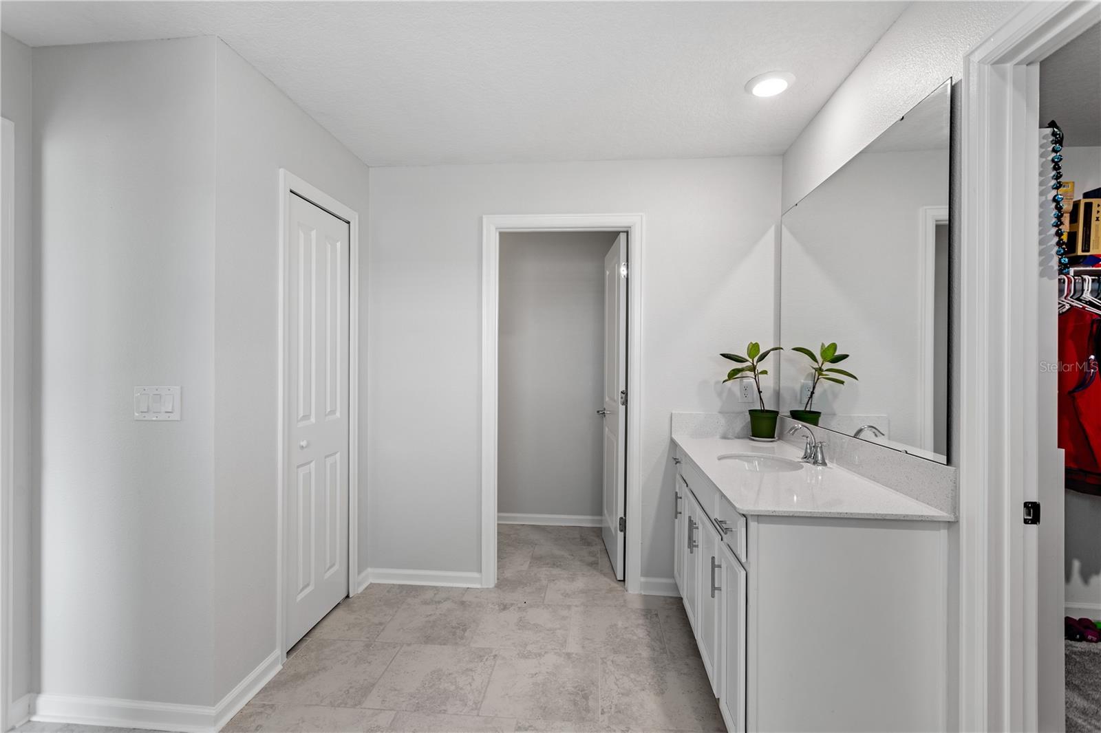 STONEYBROOK HILLS - Residential