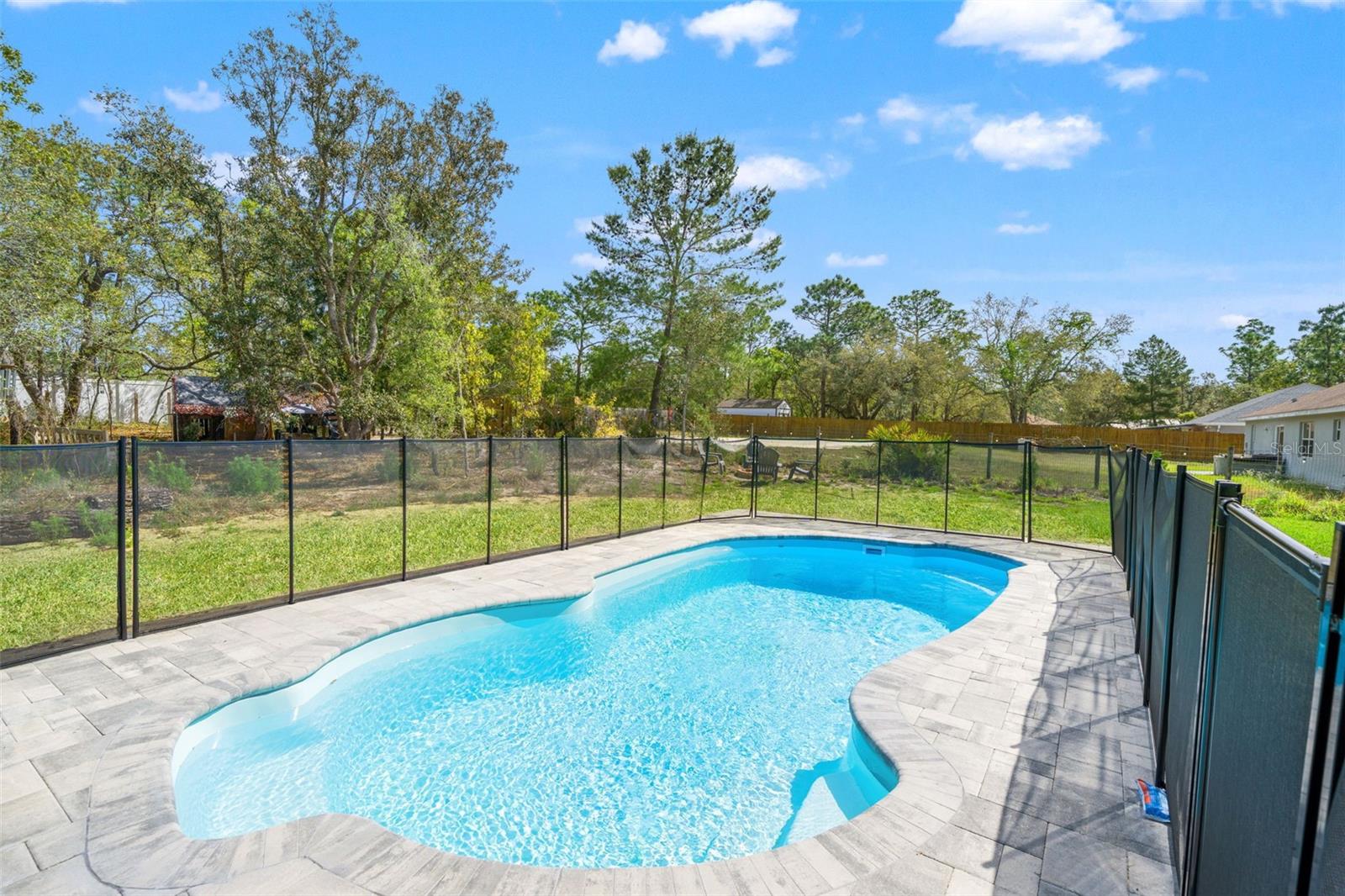 ROYAL HIGHLANDS - Residential