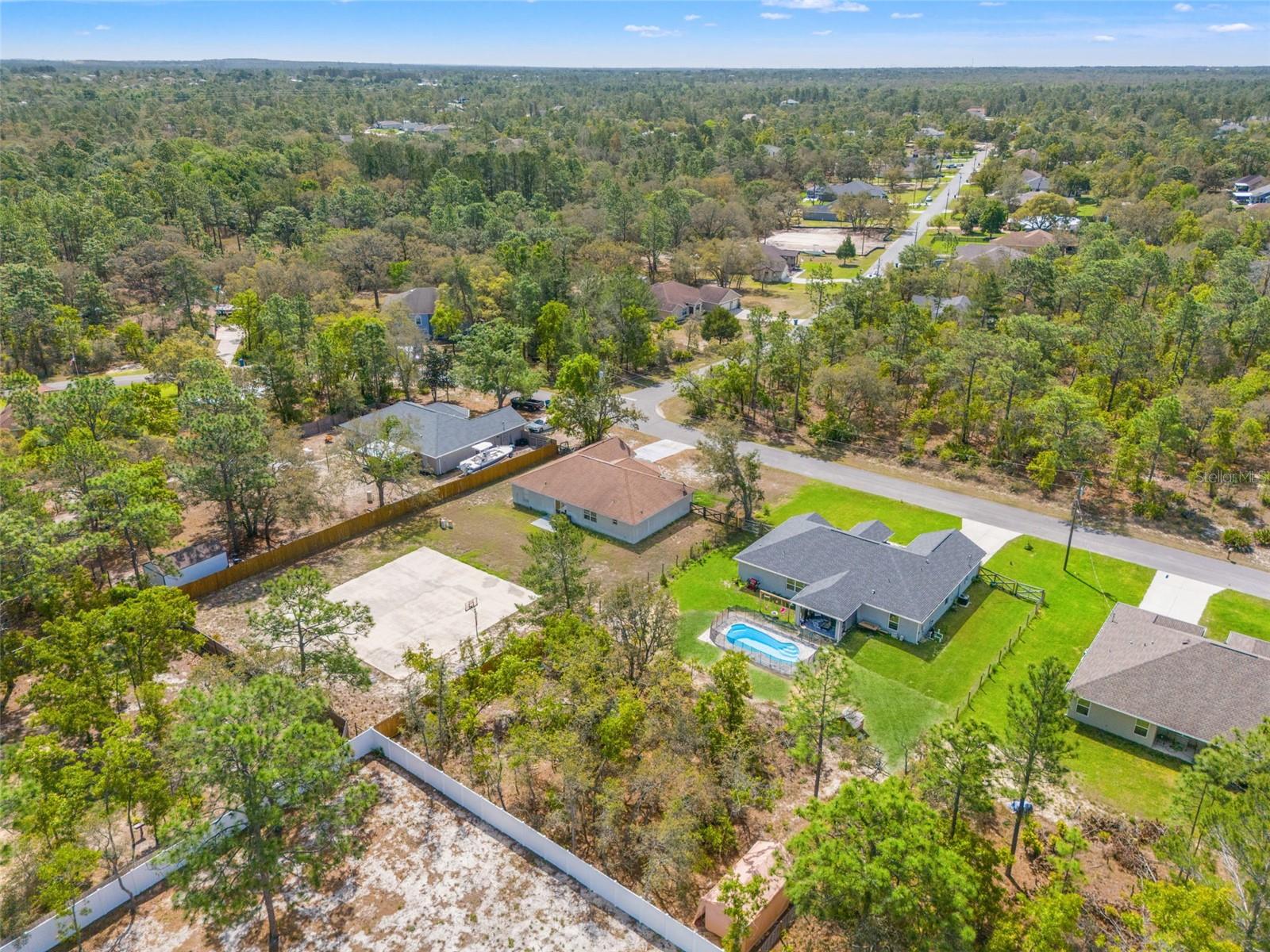 ROYAL HIGHLANDS - Residential