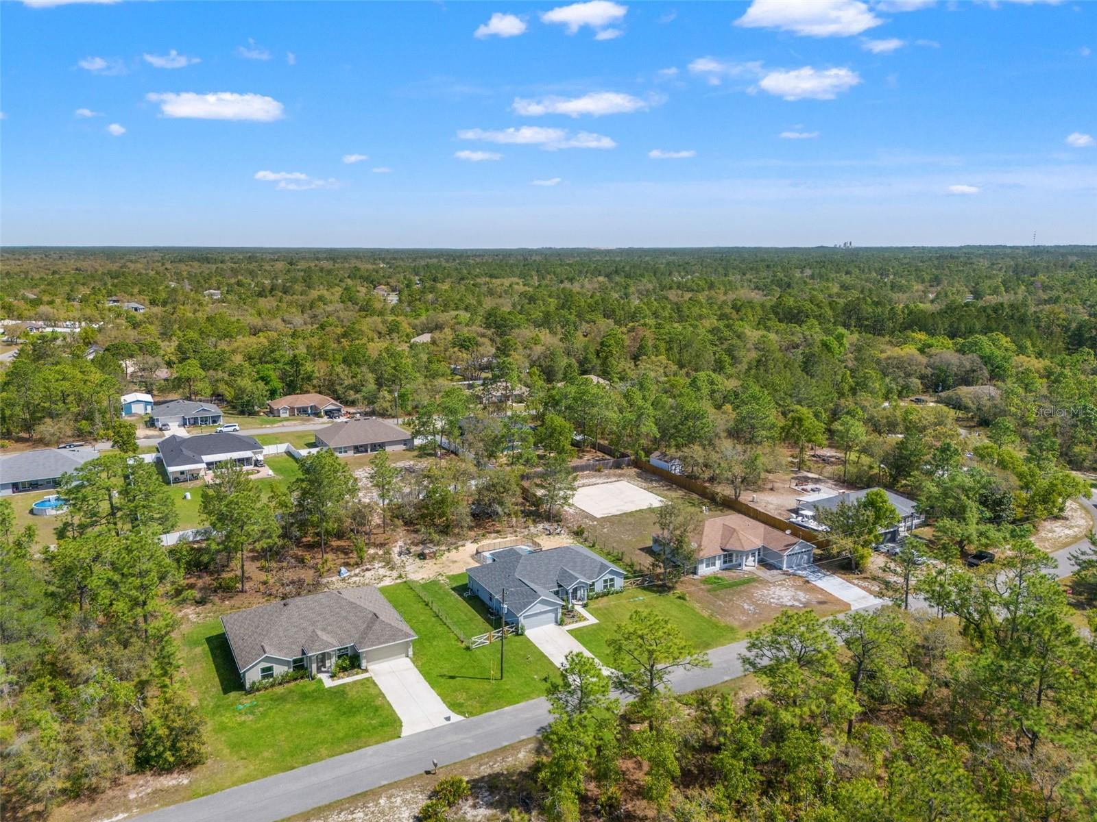 ROYAL HIGHLANDS - Residential