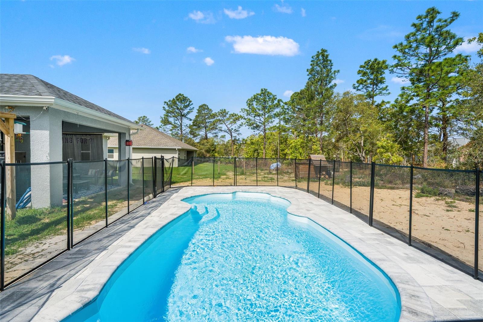 ROYAL HIGHLANDS - Residential