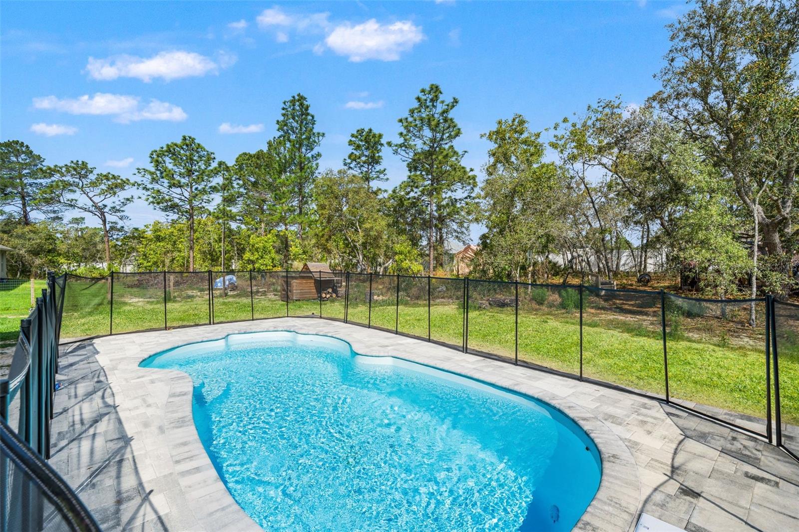 ROYAL HIGHLANDS - Residential