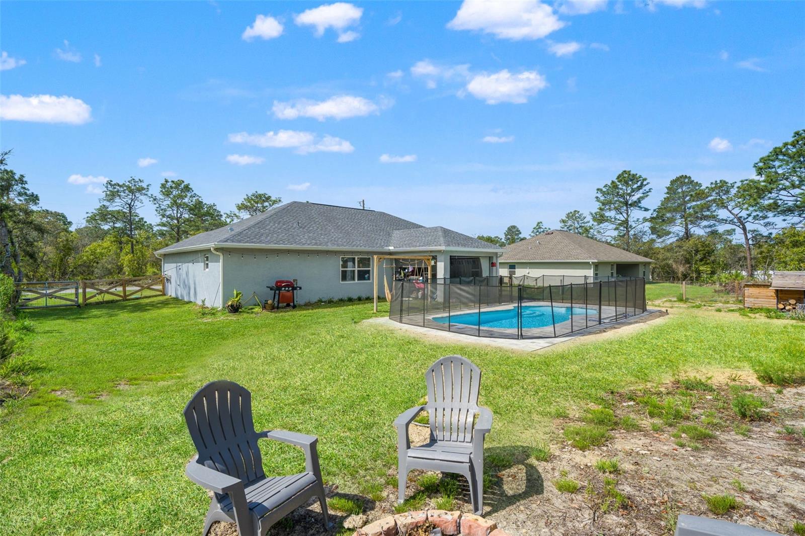 ROYAL HIGHLANDS - Residential