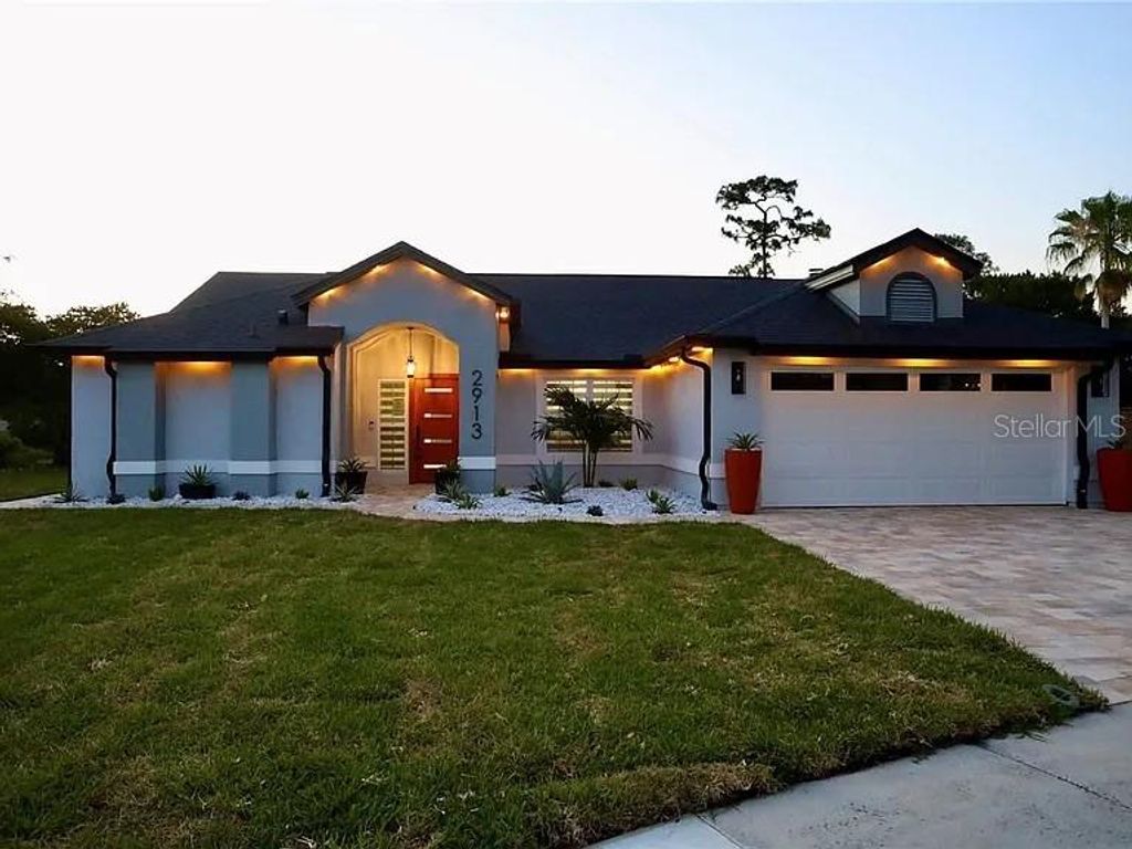 Photo of 2913 Eagle Lake Drive, Orlando, FL 32837 (MLS # S5147437)