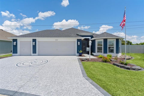 Photo of 2231 Landrea Loop, The Villages, FL 32163 (MLS # G5114573)