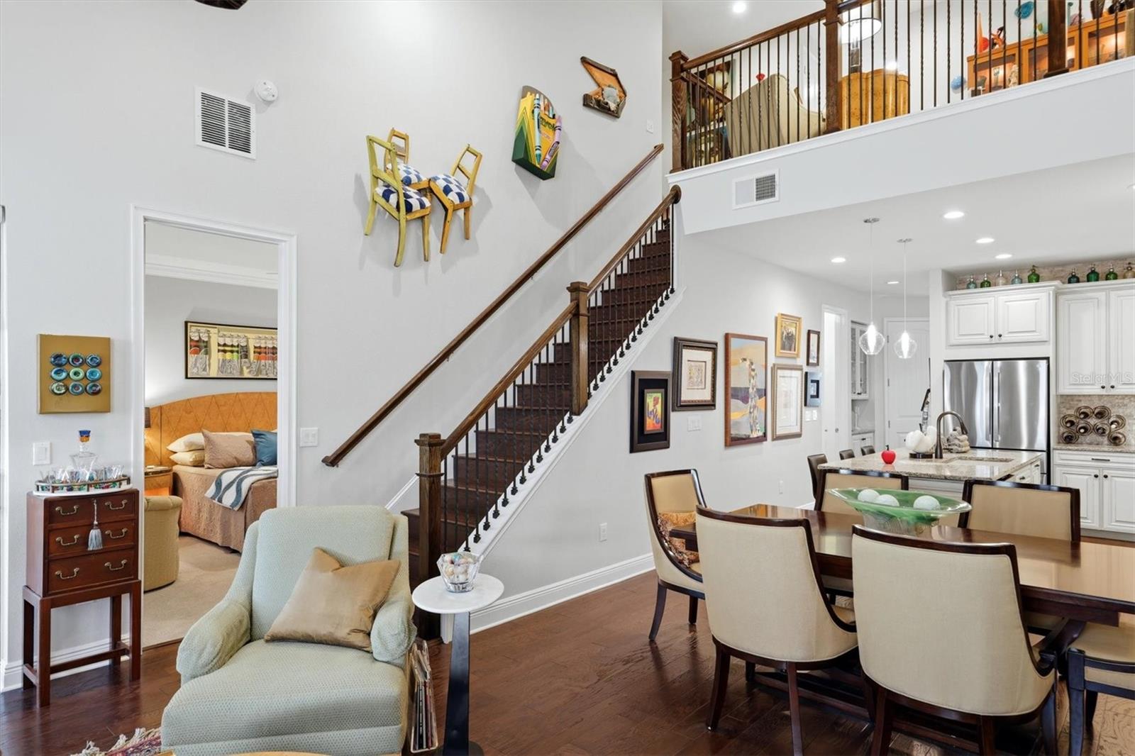 ENCLAVE/FRST LAKES - Residential