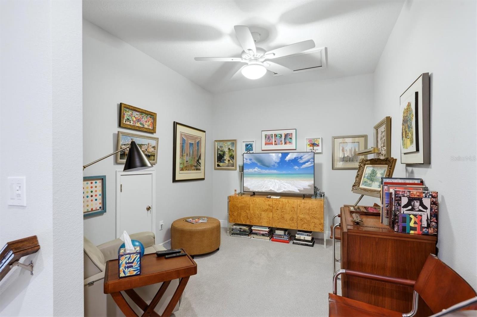 ENCLAVE/FRST LAKES - Residential