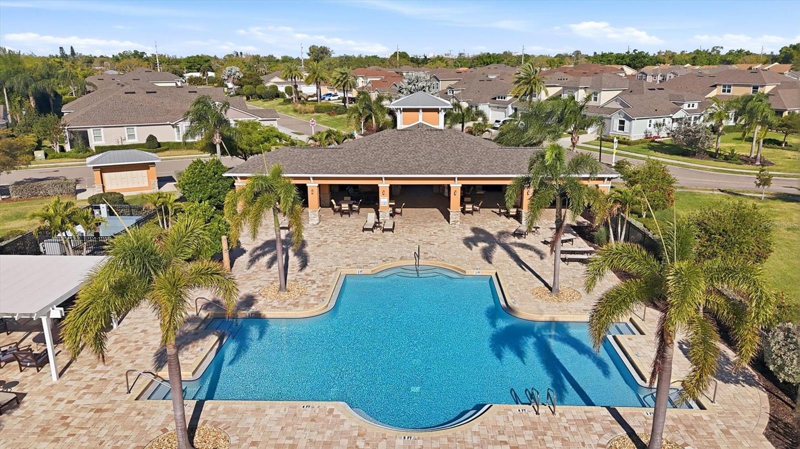 ENCLAVE/FRST LAKES - Residential