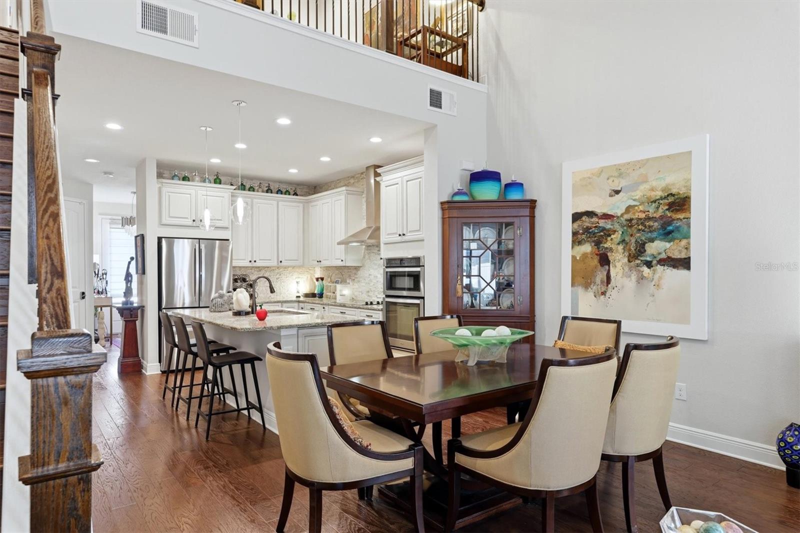 ENCLAVE/FRST LAKES - Residential