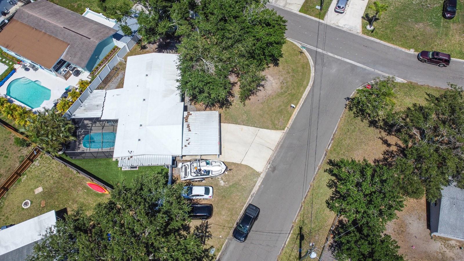 489 FOX RUN TRAIL