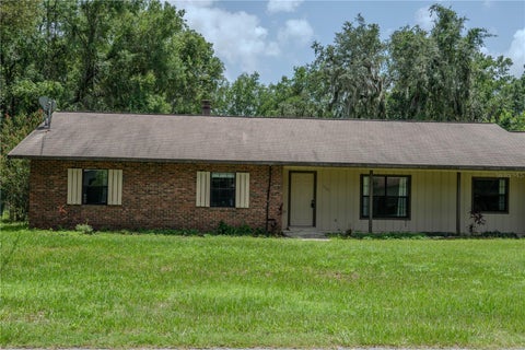 Tiny photo for 17836 Palm Street, Umatilla, FL 32784 (MLS # O6453025)