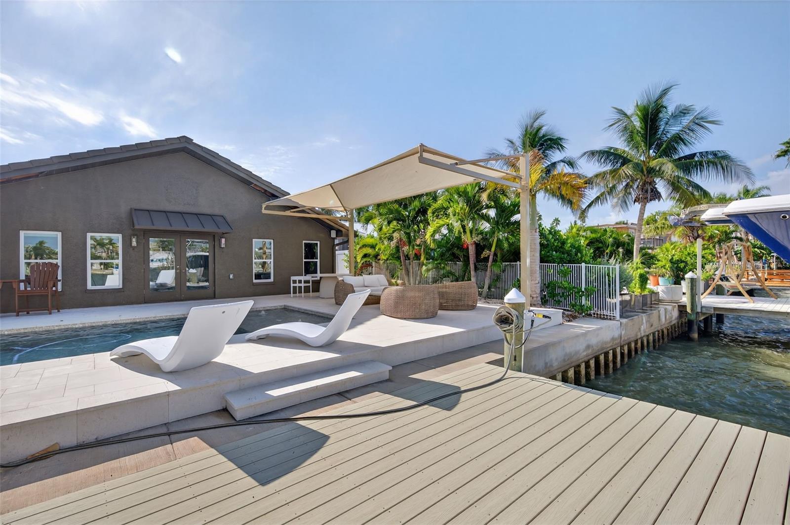 MADEIRA SHORES 1ST ADD - Residential