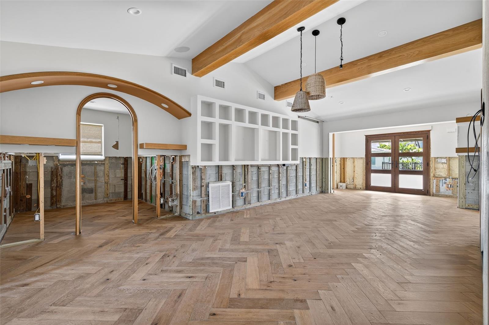 MADEIRA SHORES 1ST ADD - Residential