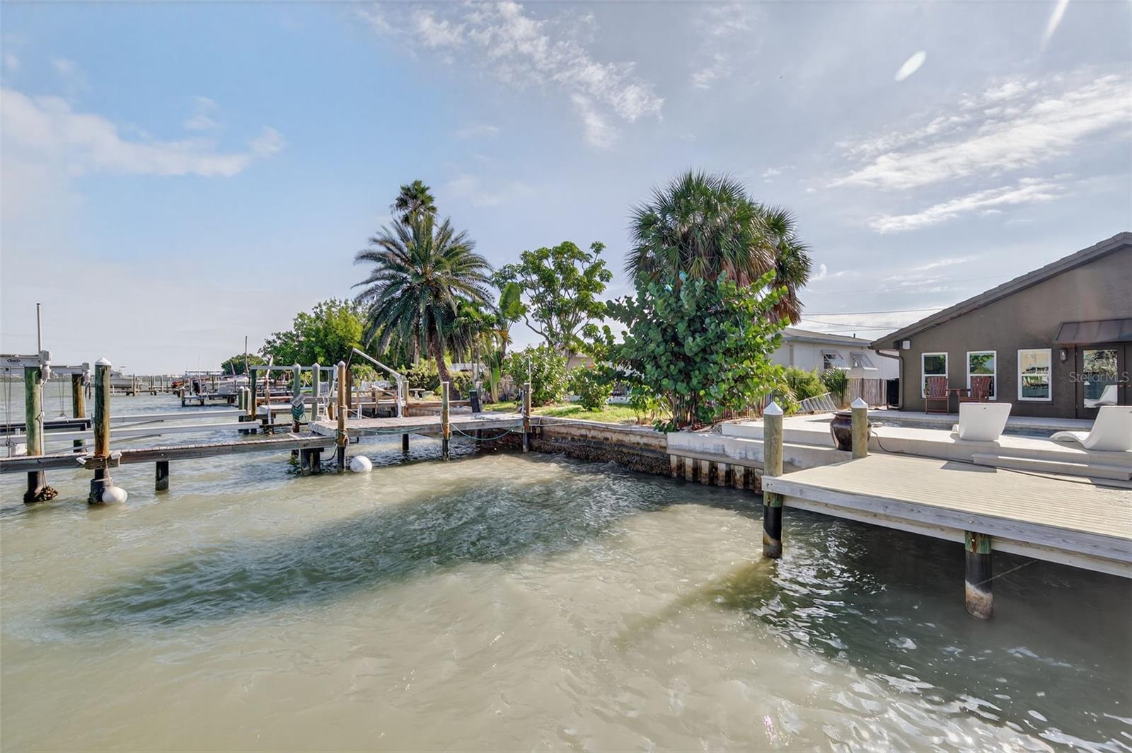 MADEIRA SHORES 1ST ADD - Residential