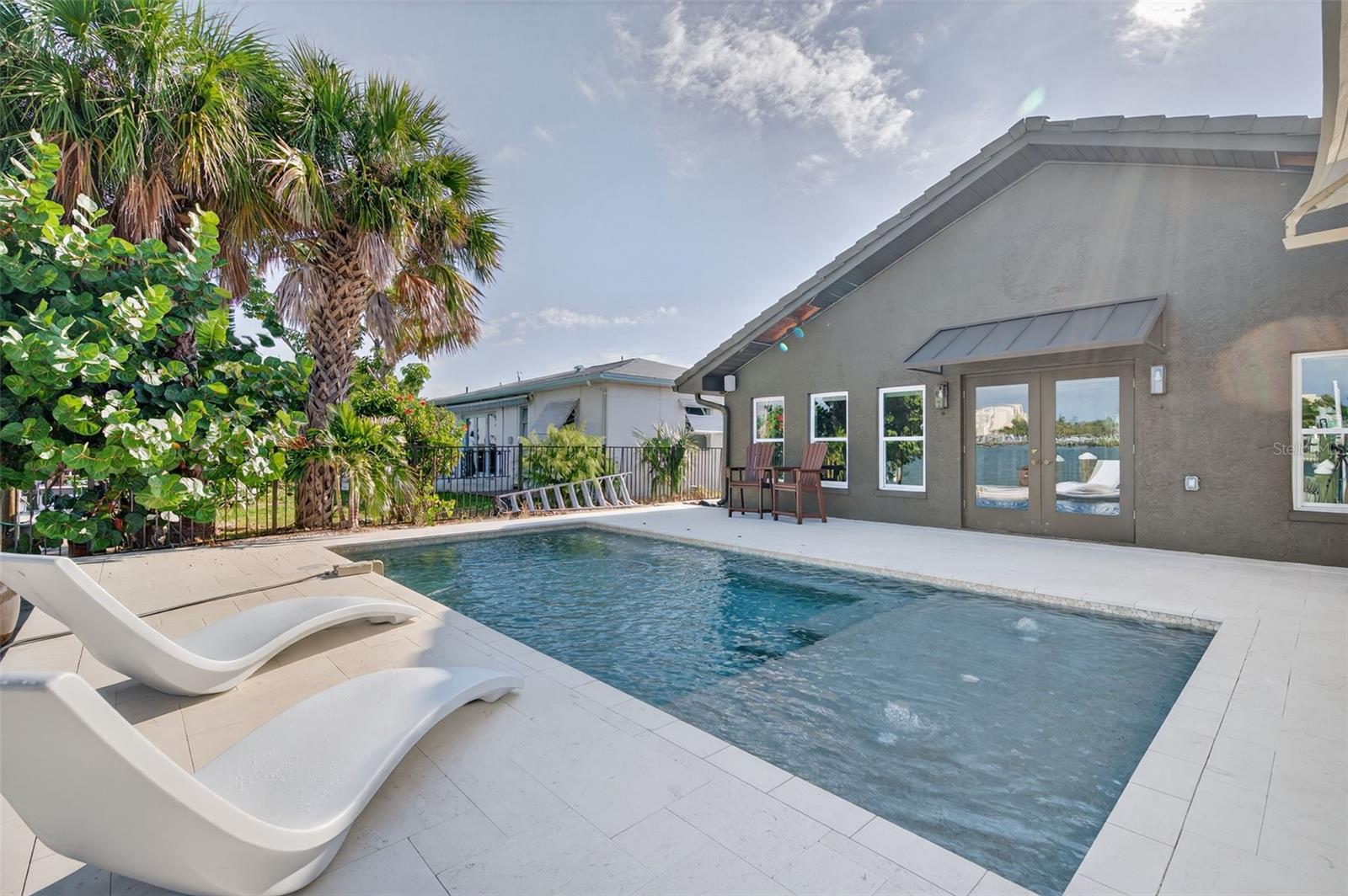 MADEIRA SHORES 1ST ADD - Residential