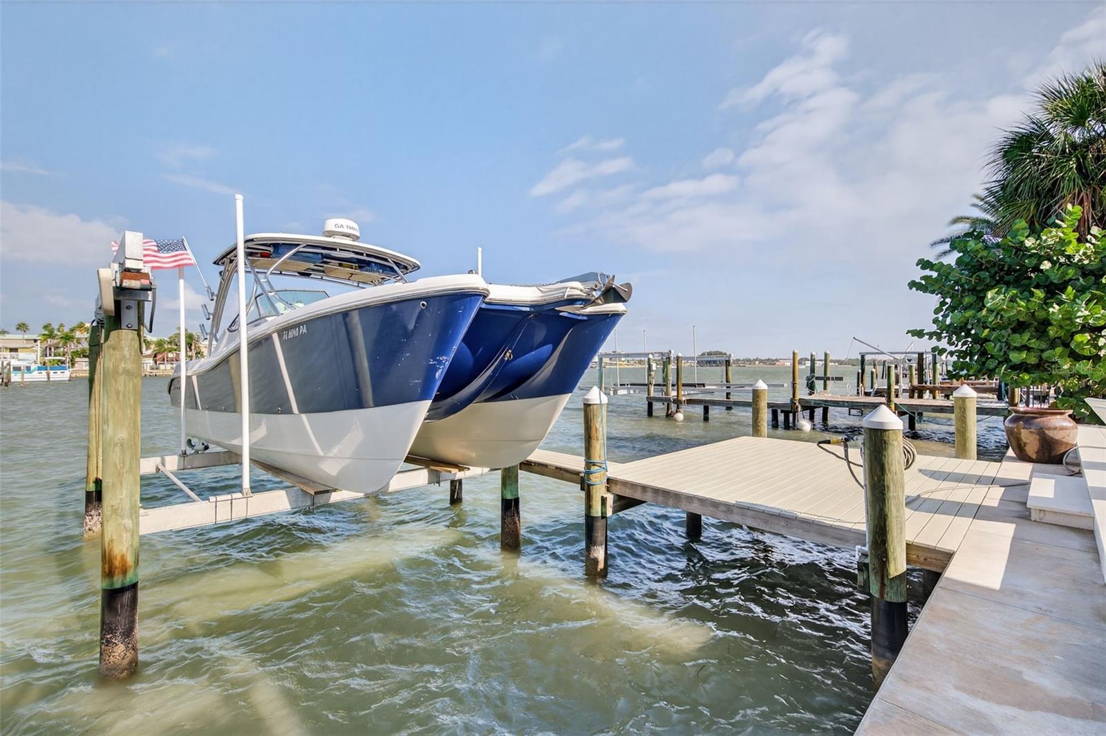 MADEIRA SHORES 1ST ADD - Residential