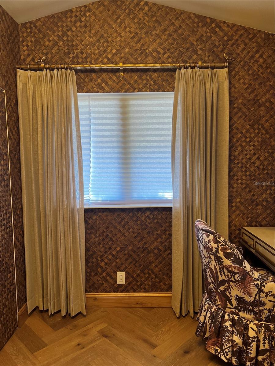 MADEIRA SHORES 1ST ADD - Residential