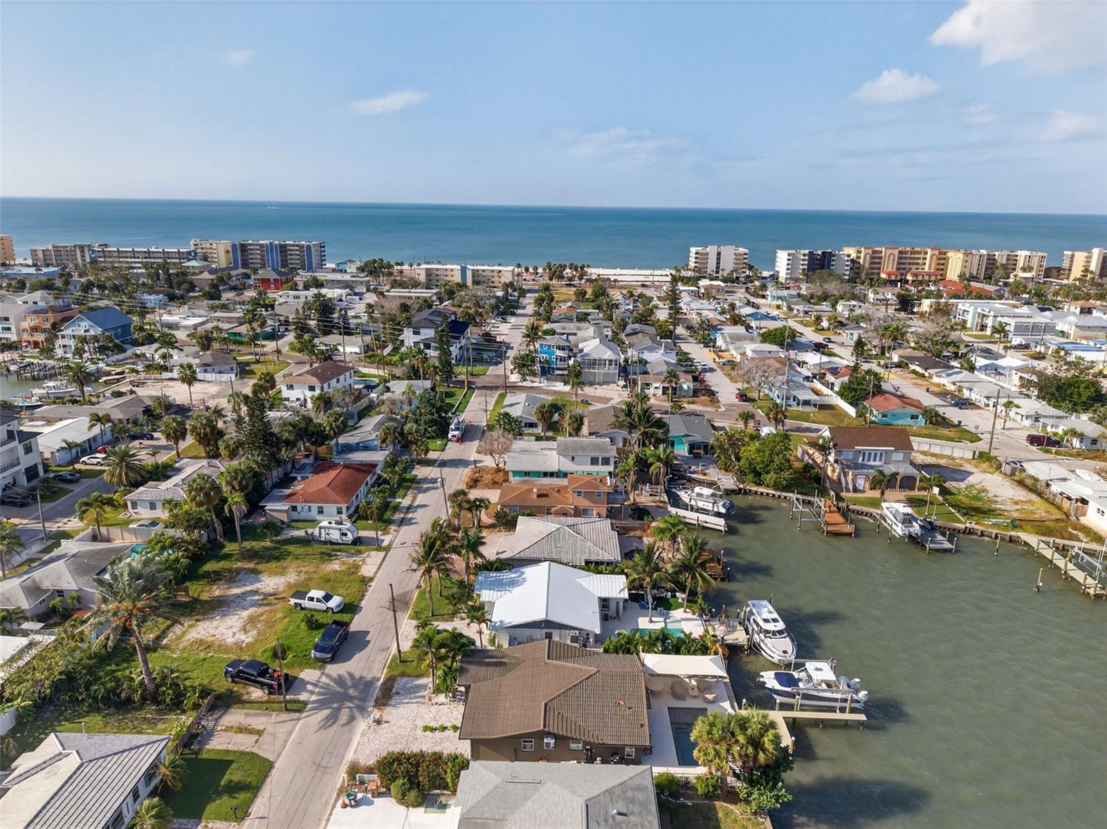 MADEIRA SHORES 1ST ADD - Residential