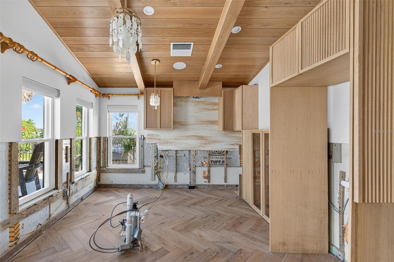 MADEIRA SHORES 1ST ADD - Residential