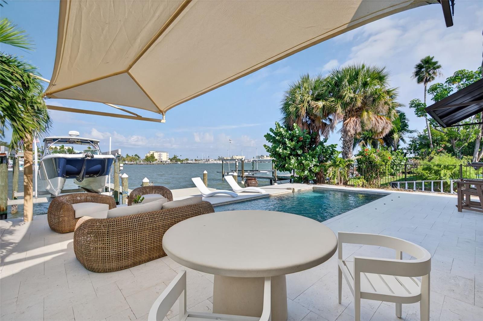 MADEIRA SHORES 1ST ADD - Residential