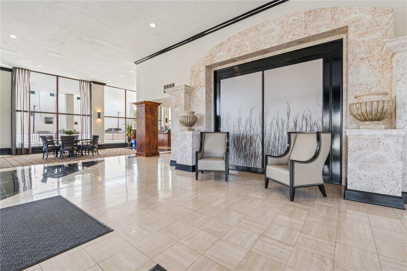 PARK LAKE TOWERS - Residential