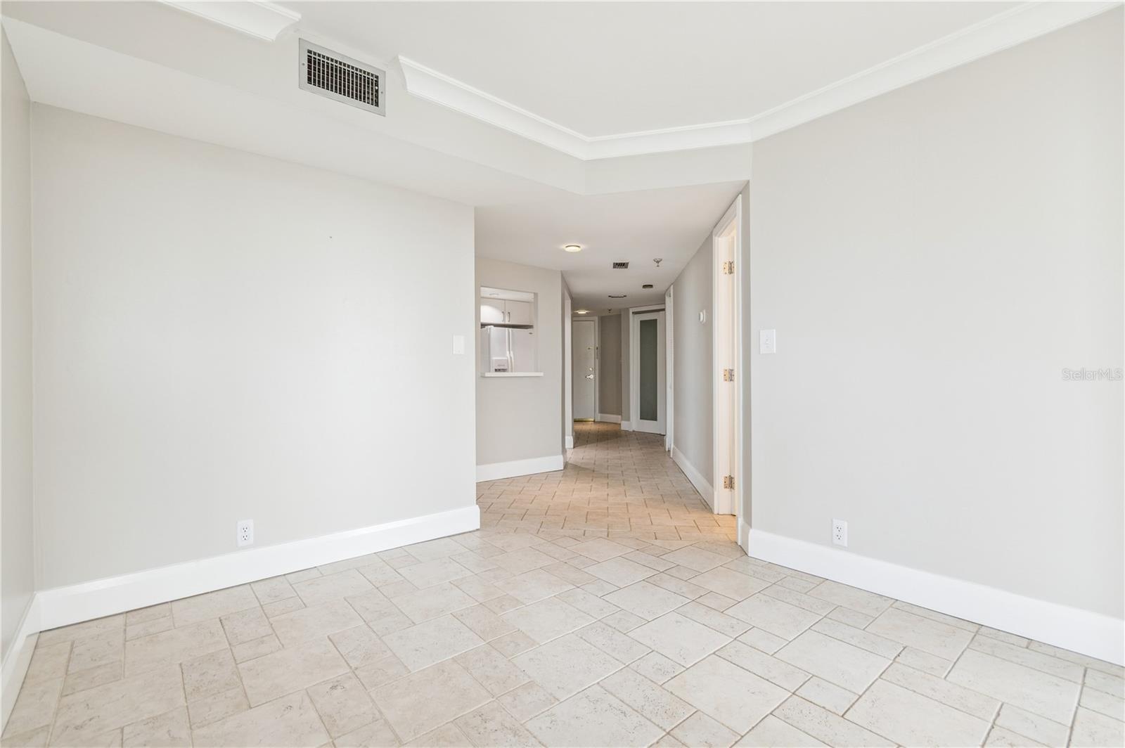 PARK LAKE TOWERS - Residential