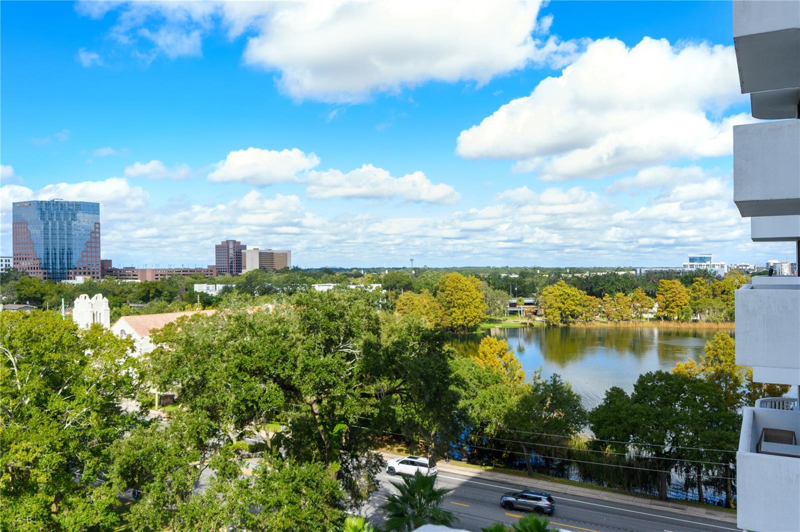 PARK LAKE TOWERS - Residential