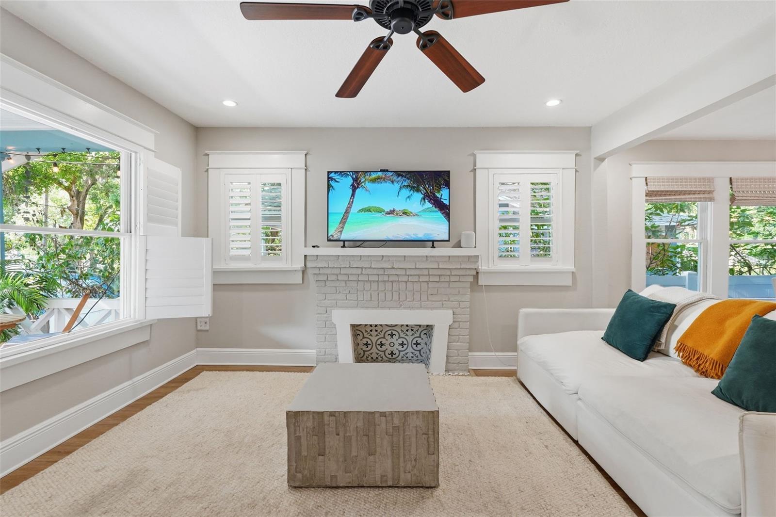 RIVER HAVEN - Residential