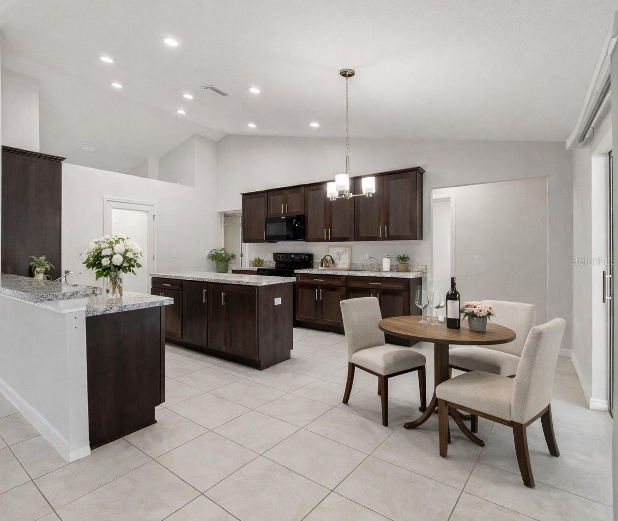 SPRING HILL - Residential