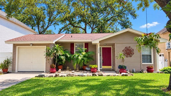 7608 GLADES CT, TEMPLE TERRACE, FL 33637 - Image 8a32d4829de9957fb21dbfde0f48689e/996826656