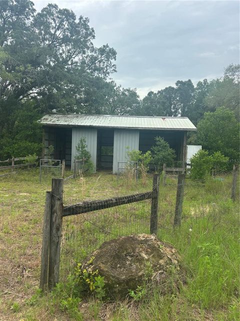 Tiny photo for 18890 SW 44th Street, Dunnellon, FL 34432 (MLS # OM725952)