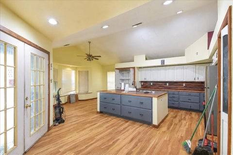 Tiny photo for 18890 SW 44th Street, Dunnellon, FL 34432 (MLS # OM725952)