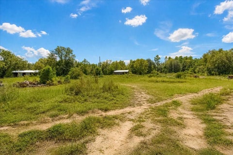 Tiny photo for 18890 SW 44th Street, Dunnellon, FL 34432 (MLS # OM725952)