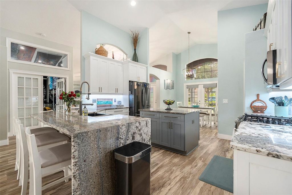 Photo of 16422 Bridgewalk Drive, Lithia, FL 33547 (MLS # TB8425613)