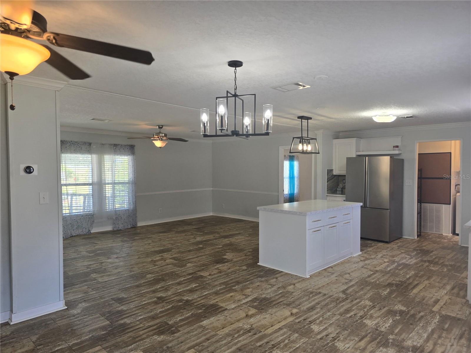 ASTATULA MEADOWS SUB - Residential