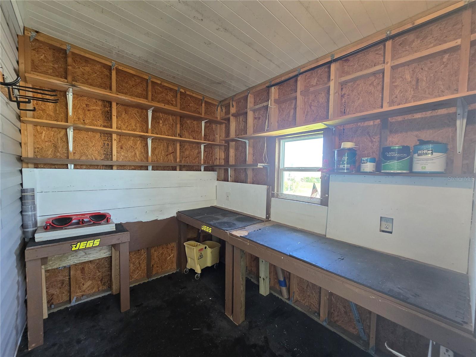ASTATULA MEADOWS SUB - Residential