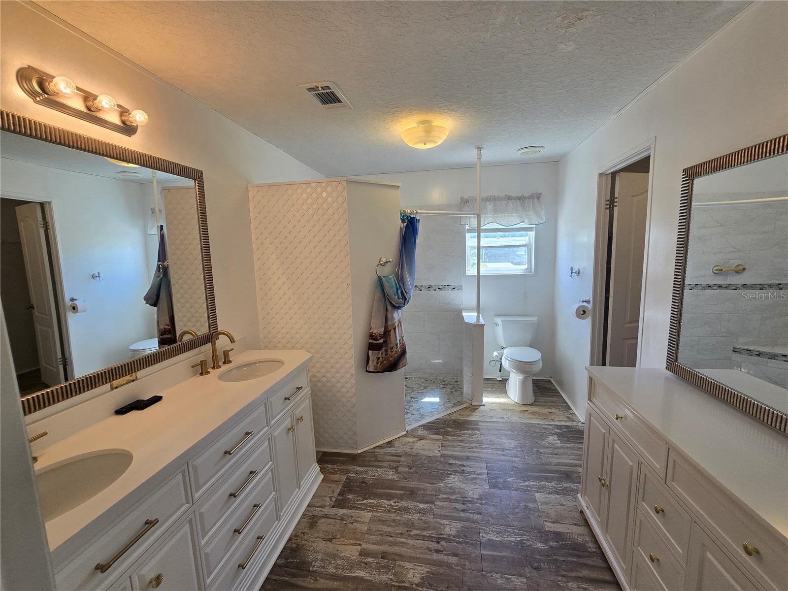 ASTATULA MEADOWS SUB - Residential