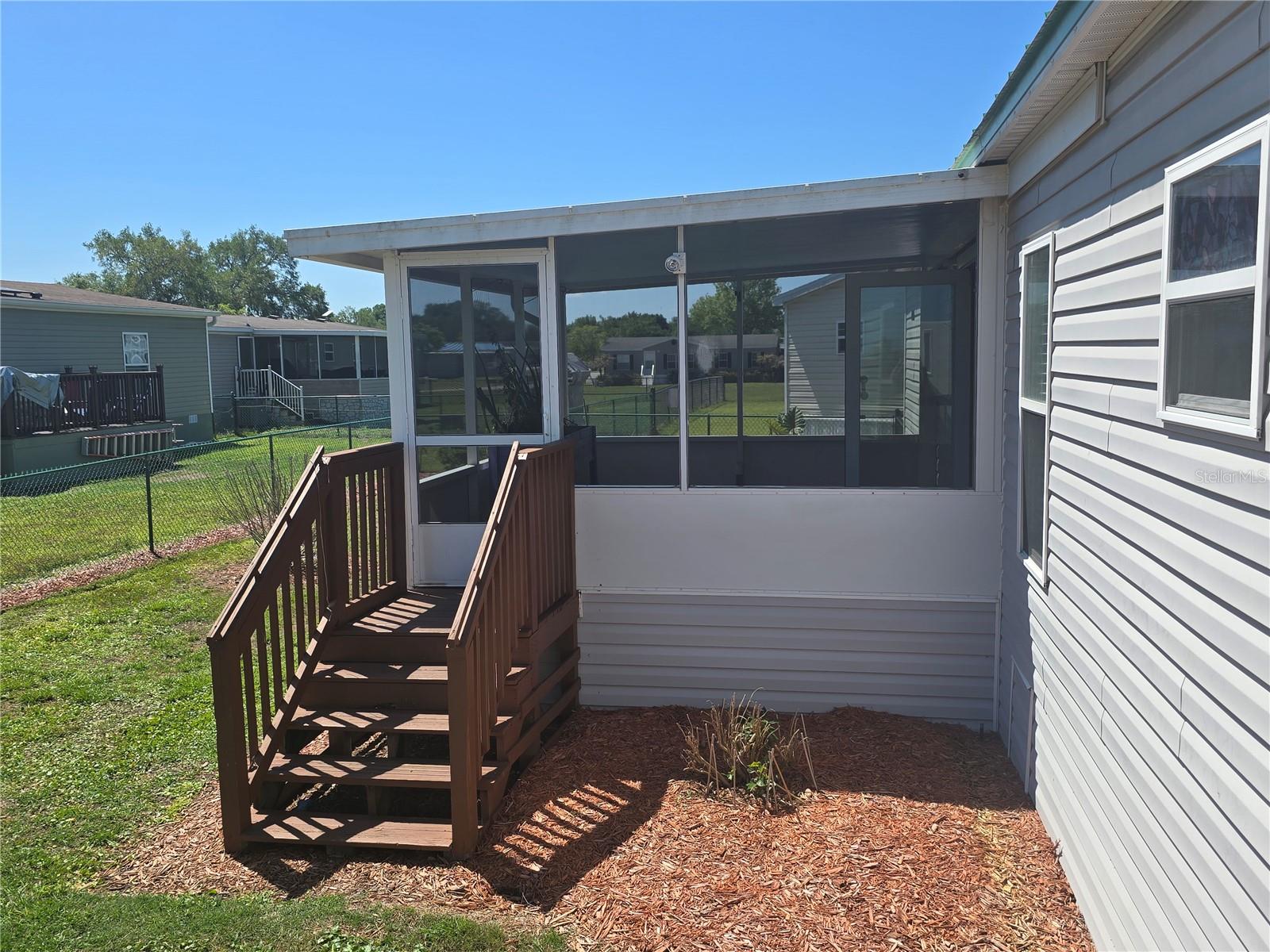 ASTATULA MEADOWS SUB - Residential