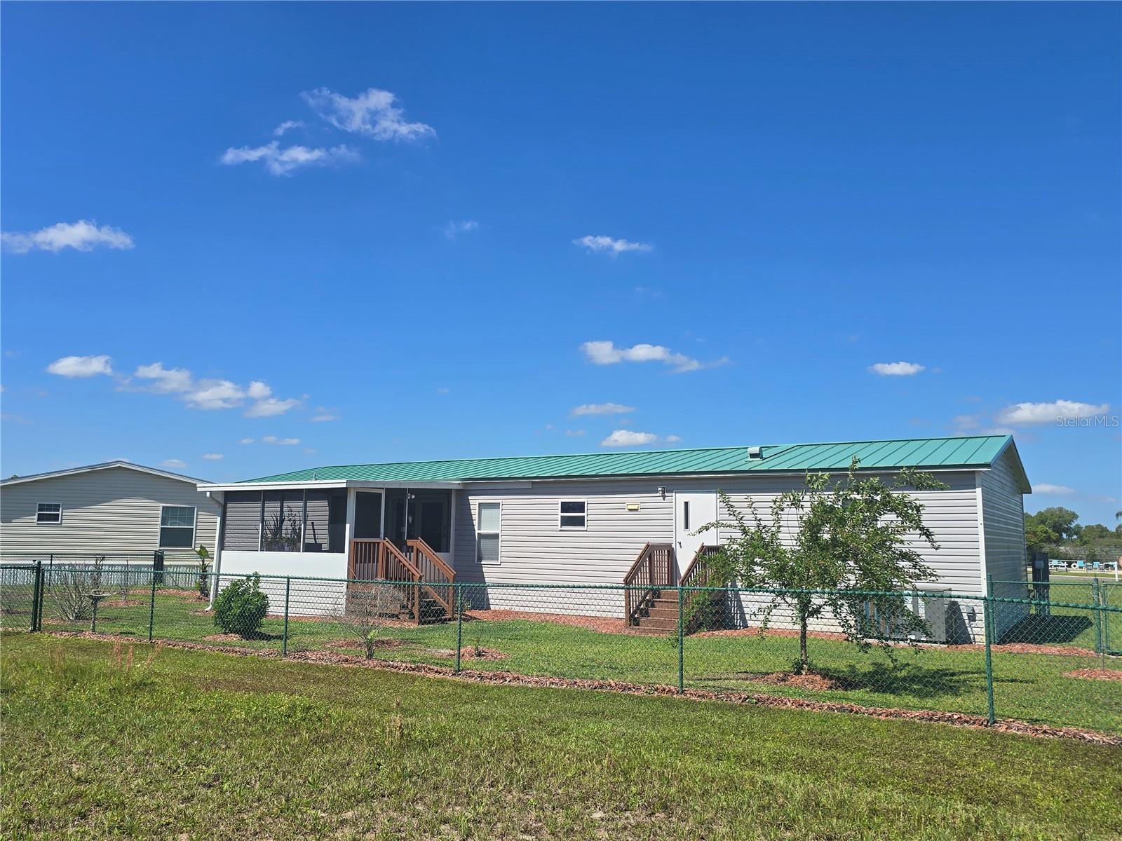 ASTATULA MEADOWS SUB - Residential