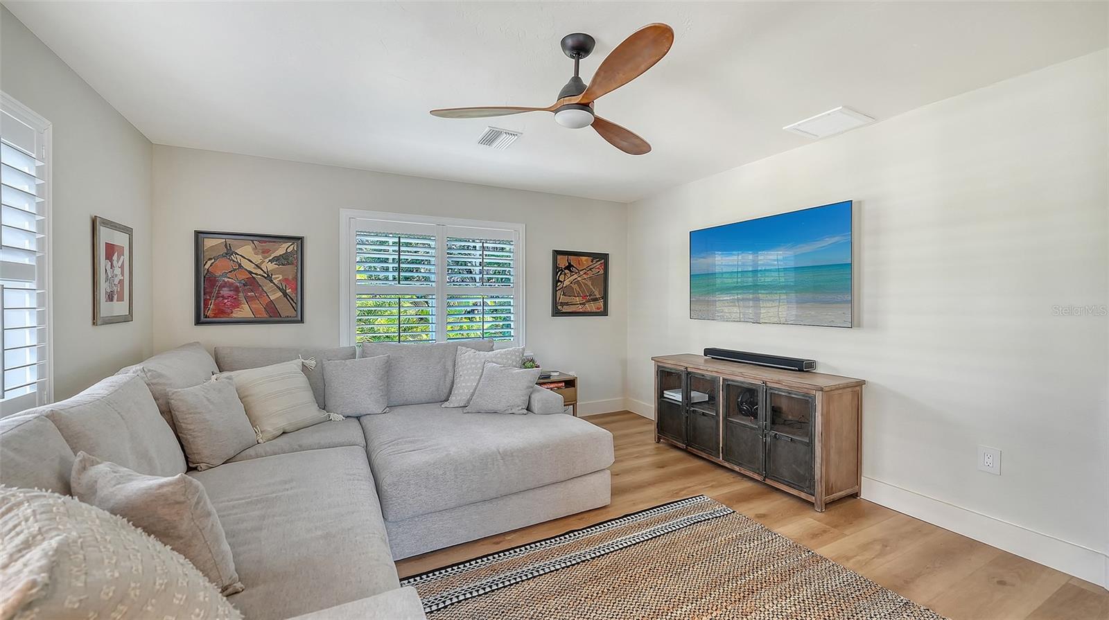 MCINTYRE WILSON & POTTERS - Residential