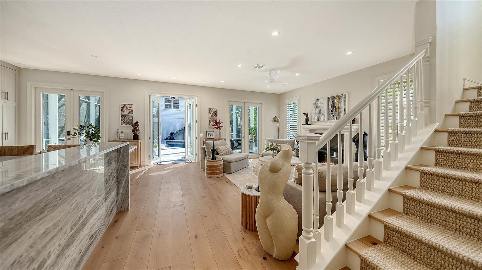 MCINTYRE WILSON & POTTERS - Residential