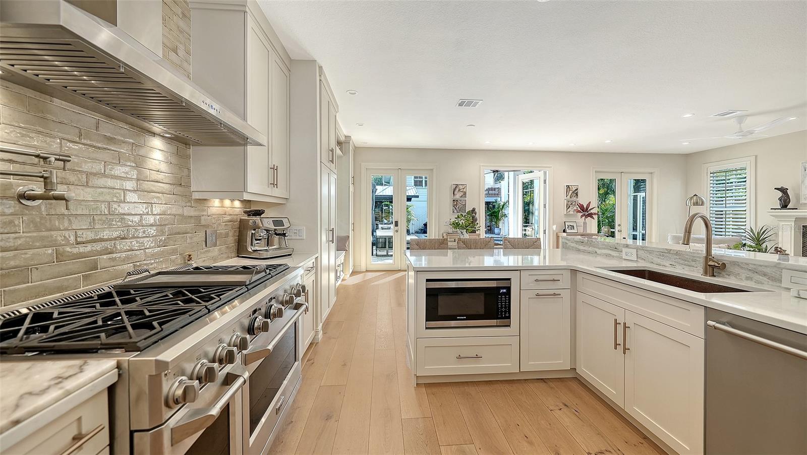 MCINTYRE WILSON & POTTERS - Residential