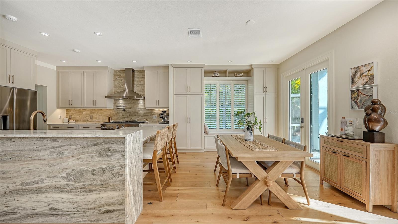 MCINTYRE WILSON & POTTERS - Residential