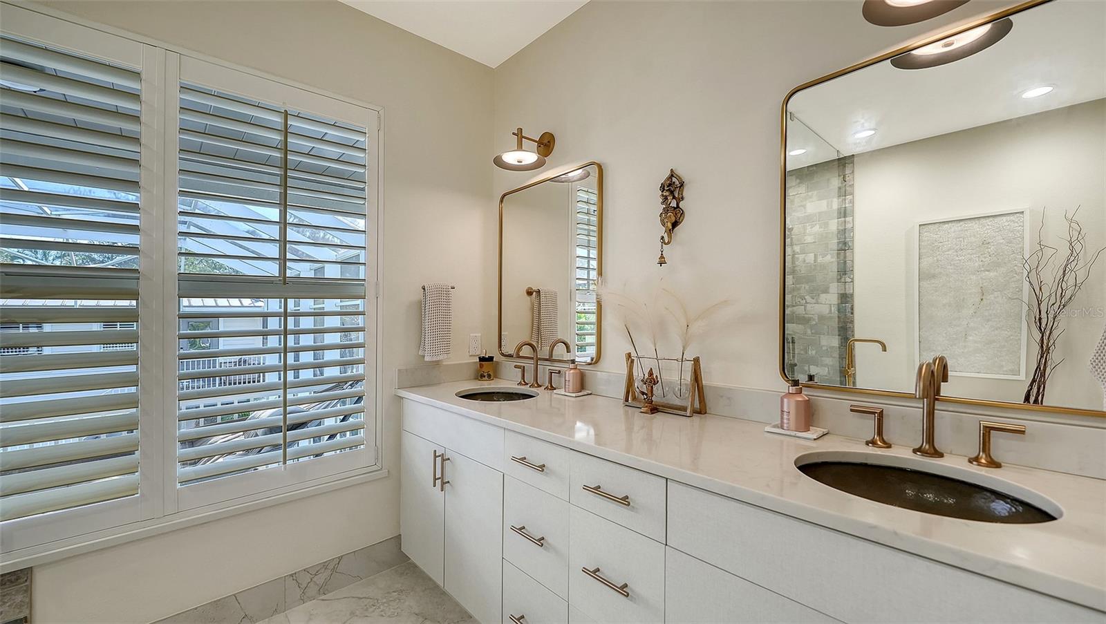 MCINTYRE WILSON & POTTERS - Residential