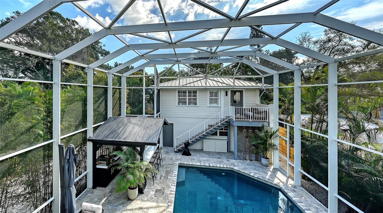 MCINTYRE WILSON & POTTERS - Residential