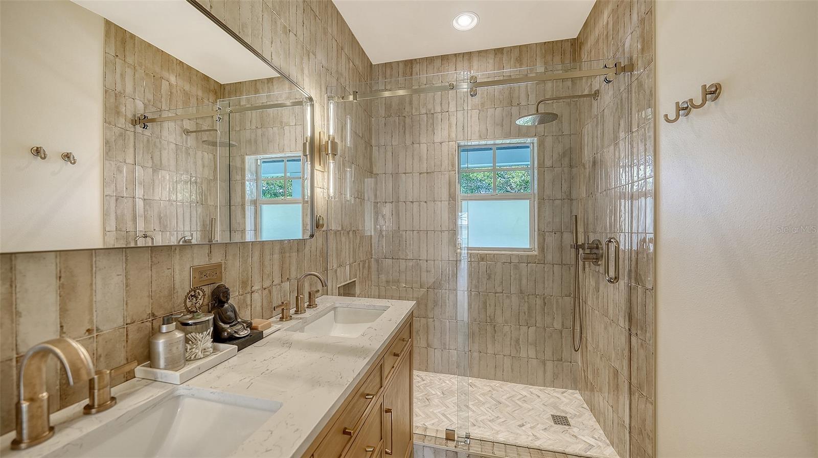 MCINTYRE WILSON & POTTERS - Residential