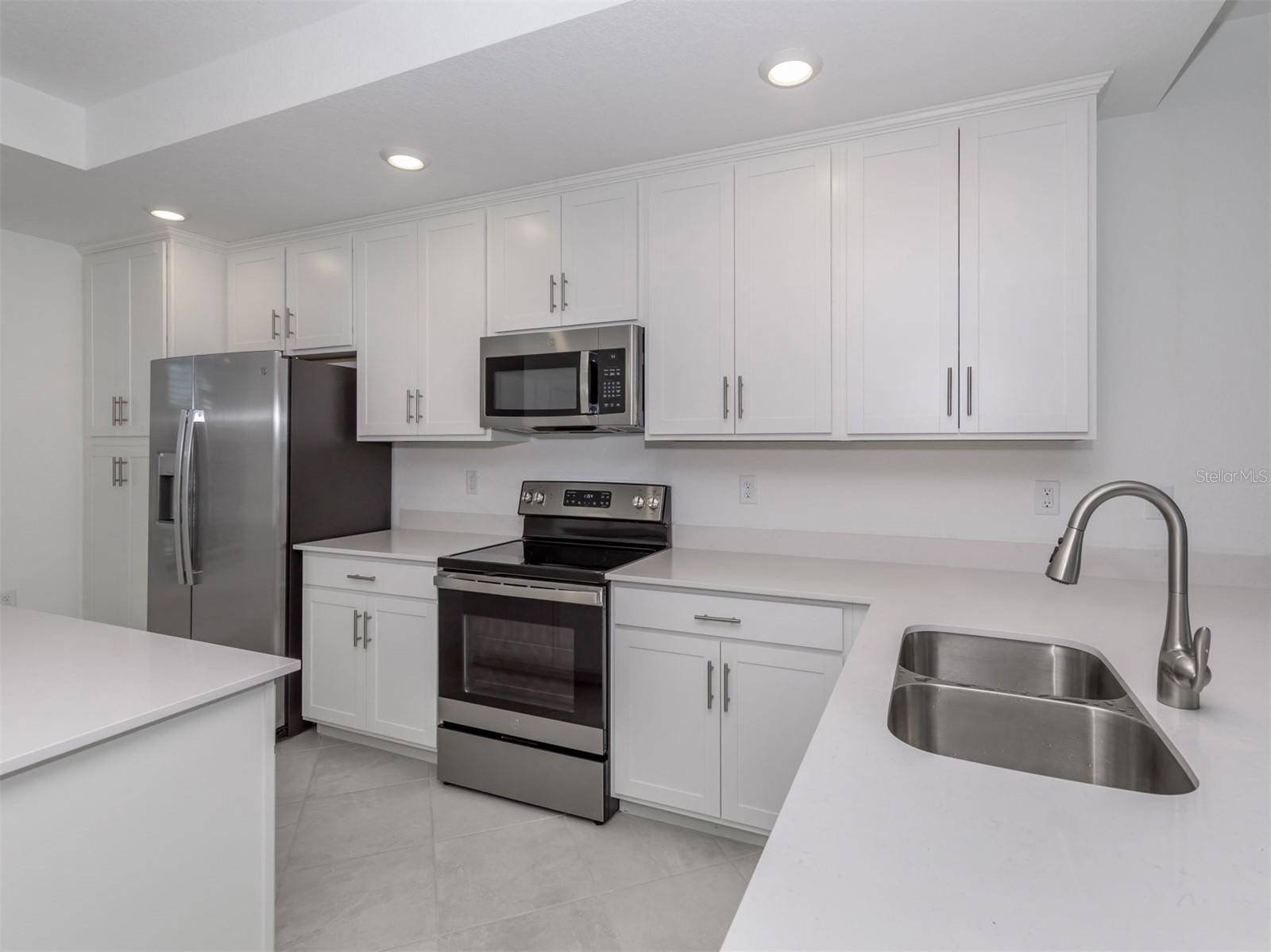 HERITAGE LANDING - Residential