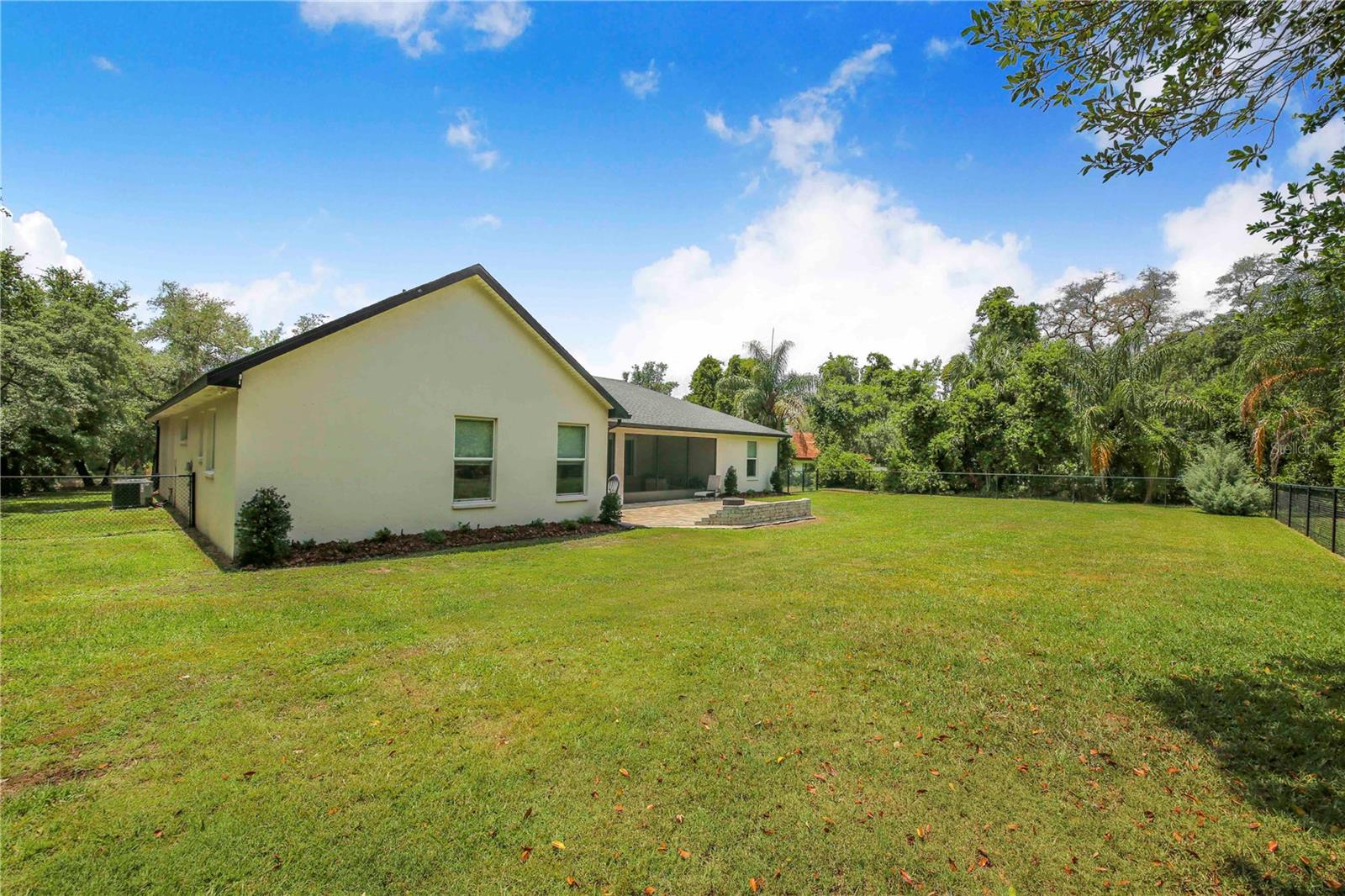 SPRING PINES SUB - Residential